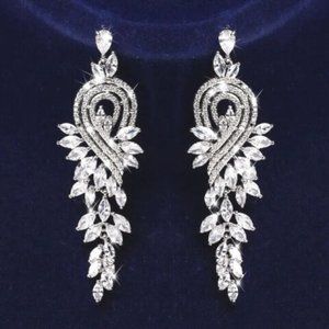 Bridal Jewelry Wedding Chandelier Statement Earrings Dangle Drop Earrings